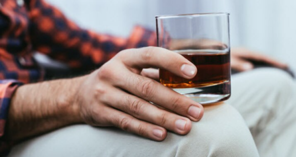 酒精如何影响您的勃起