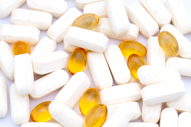 印度人，把他达拉非+西地那非双效混合，勃起障碍男性了解插图